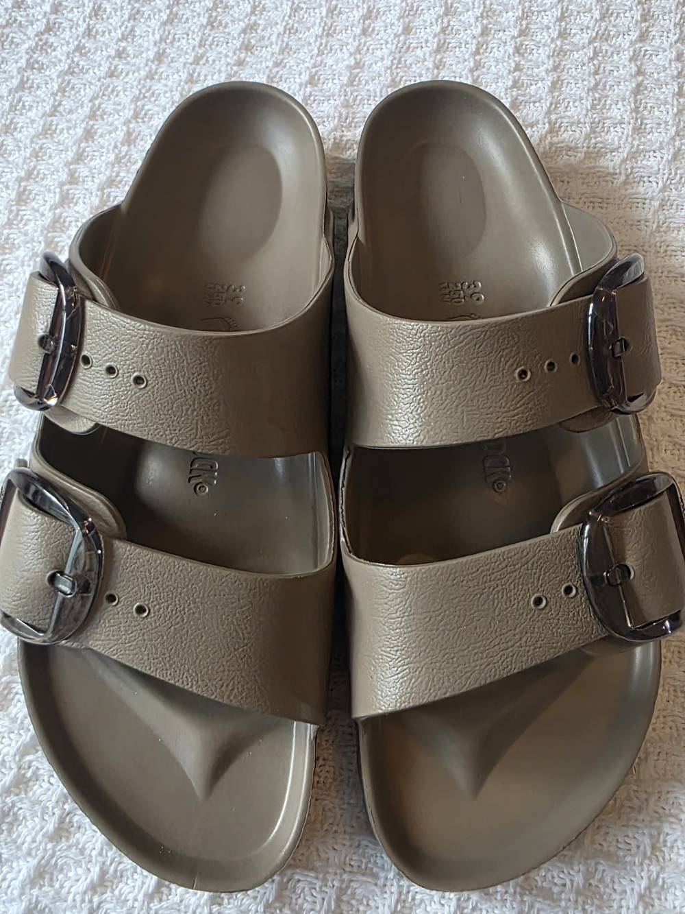 Womens Birkenstock Arizona Big Buckle Gray Taupe Size 39